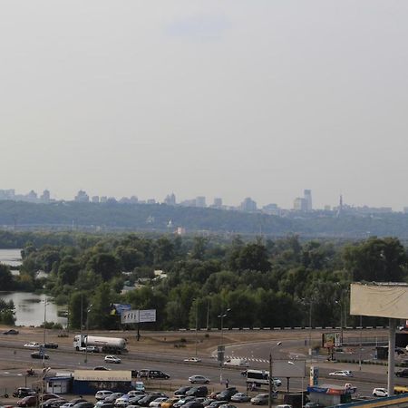 كييف Panoramic View Lux Apartment On Metro Osokorky المظهر الخارجي الصورة