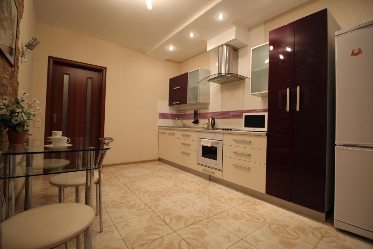 كييف Panoramic View Lux Apartment On Metro Osokorky المظهر الخارجي الصورة