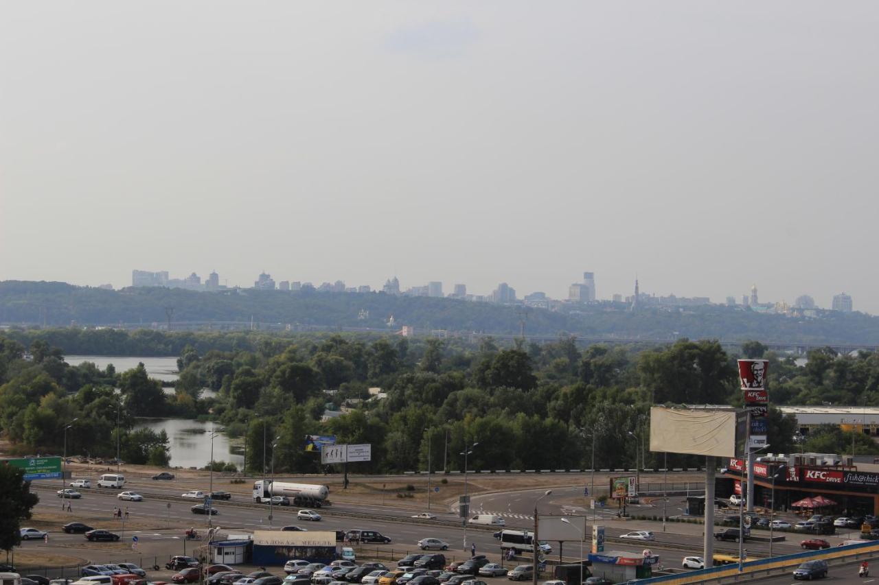 كييف Panoramic View Lux Apartment On Metro Osokorky المظهر الخارجي الصورة