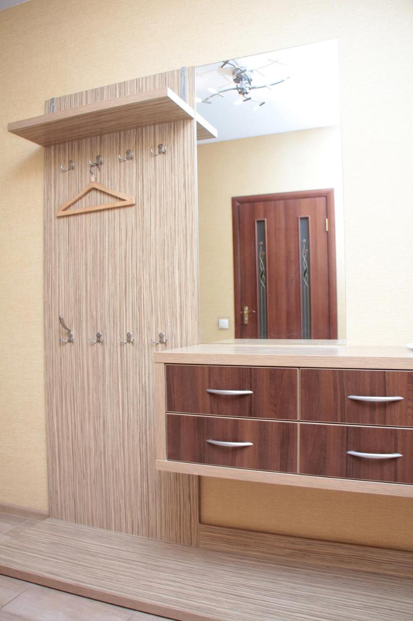 كييف Panoramic View Lux Apartment On Metro Osokorky المظهر الخارجي الصورة